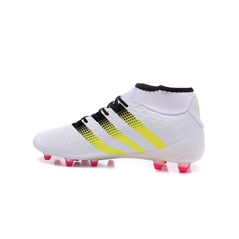 crampon de foot adidas