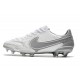 Crampons Nike Tiempo Legend 9 Elite FG Blanc Gris