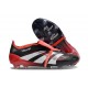 Crampons adidas Predator Elite FT FG X MOMENTS Noir Blanc Rouge Vif