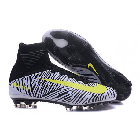 Chaussures Nike - Crampons de Footabll Homme - Nike Mercurial Superfly 5 FG Noir Blanc Jaune