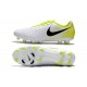 Nouvelles - Crampons foot Nike Magista Opus II FG - Blanc Noir Volt