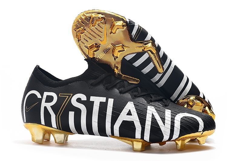 nouveaux crampons ronaldo
